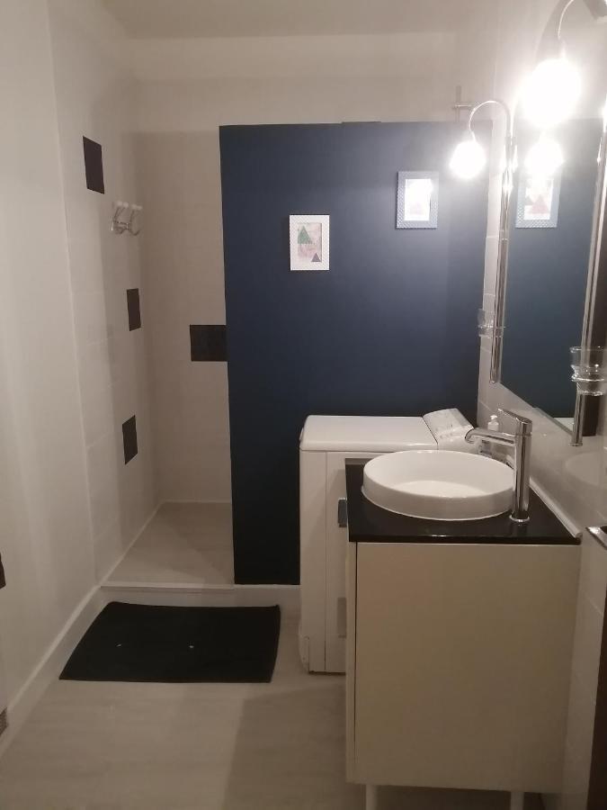 Patrice Et Chrstel Appartement Independant Chatuzange-le-Goubet Bagian luar foto