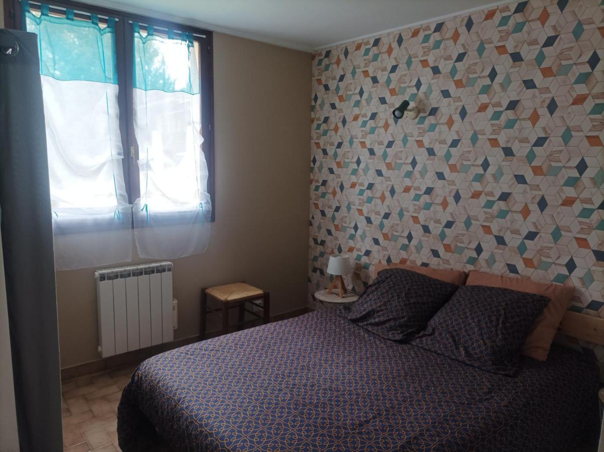 Patrice Et Chrstel Appartement Independant Chatuzange-le-Goubet Bagian luar foto