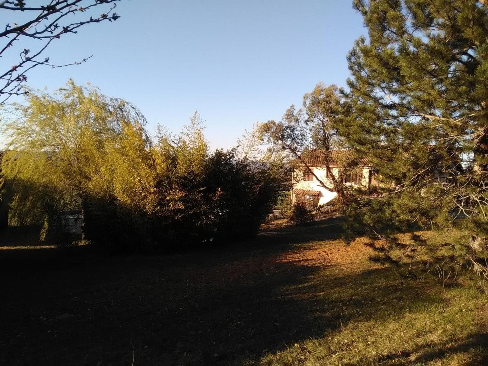 Patrice Et Chrstel Appartement Independant Chatuzange-le-Goubet Bagian luar foto